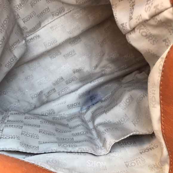 Michael Kors Millbrook Canvas Tiger Shoulder Bag Purse - Picture 10 of 15